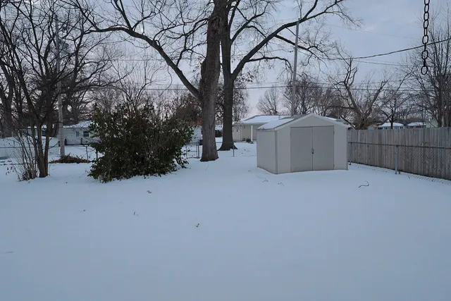 $130,000 | 220 Bruce Court, Centralia, IL 62801