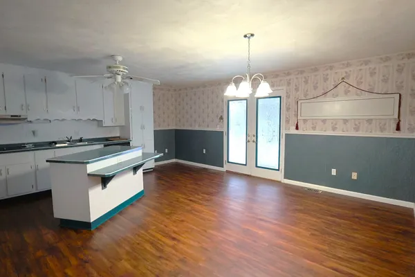 $130,000 | 220 Bruce Court, Centralia, IL 62801