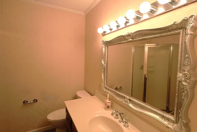 $130,000 | 220 Bruce Court, Centralia, IL 62801