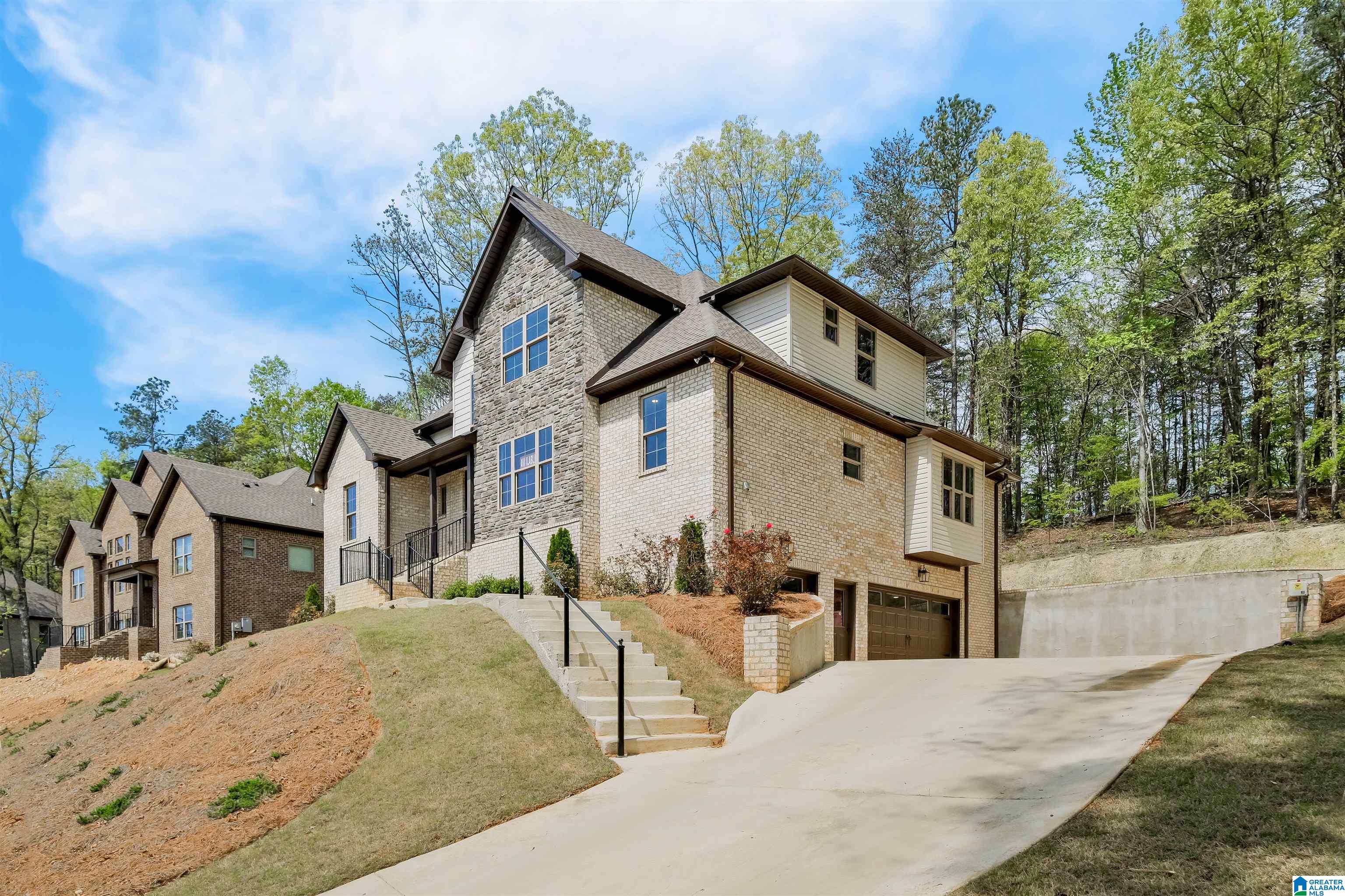 2129 Grey Oaks Terrace Pelham, AL 35124 - Photo 2 of 50