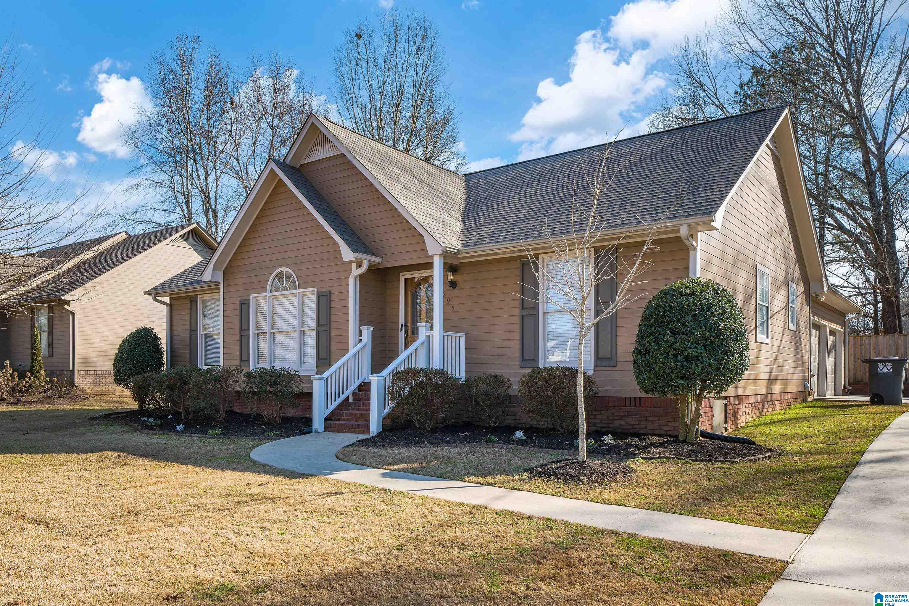 295 Murray Street Gardendale, AL 35071 - Photo 2 of 25