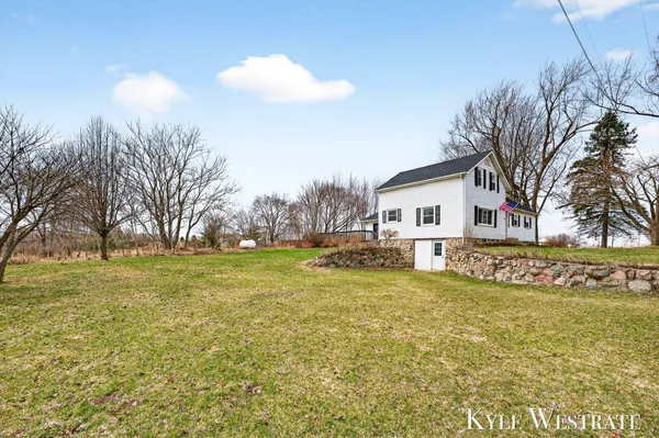 $429,900 | 2929 Alden Nash Avenue Northeast, Lowell, MI 49331