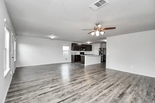 $2,300 | 5342 Prairie Dog Fork Lane, Richmond, TX 77469