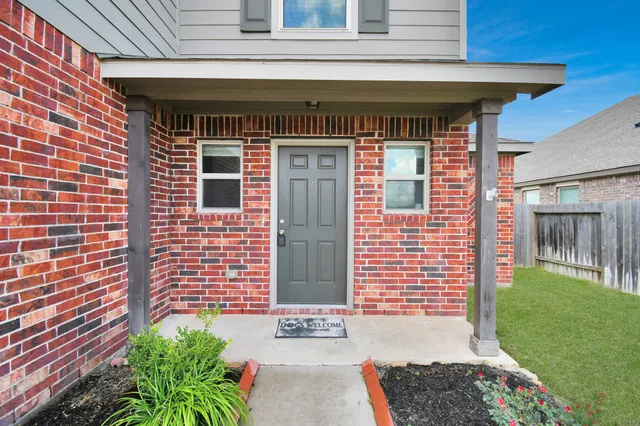 $2,300 | 5342 Prairie Dog Fork Lane, Richmond, TX 77469