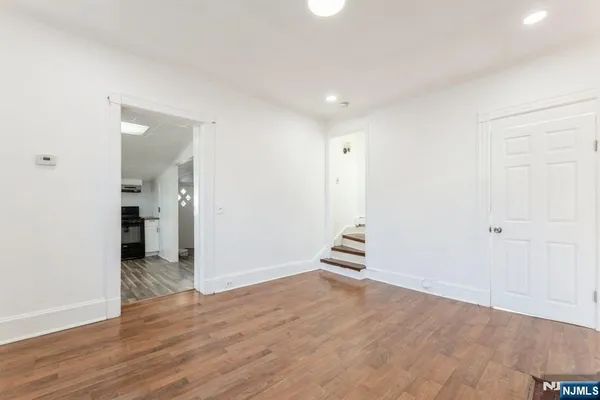 $4,000 | 21 Central Avenue, Tenafly, NJ 07670
