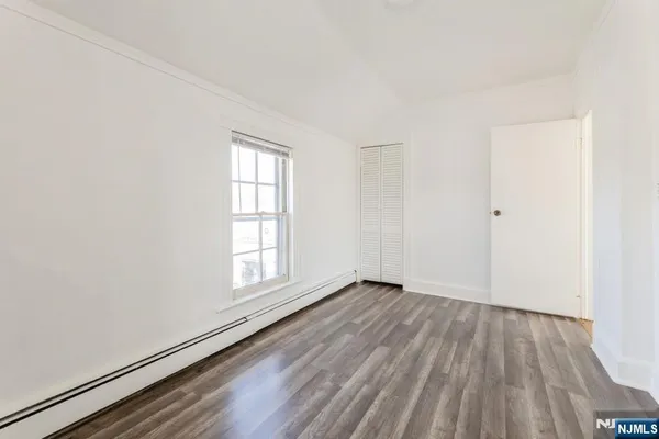 $4,000 | 21 Central Avenue, Tenafly, NJ 07670