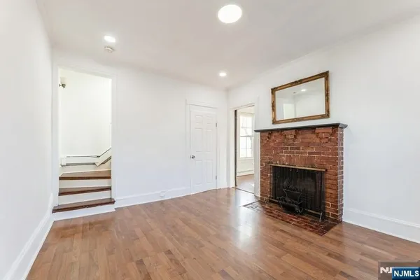 $4,000 | 21 Central Avenue, Tenafly, NJ 07670