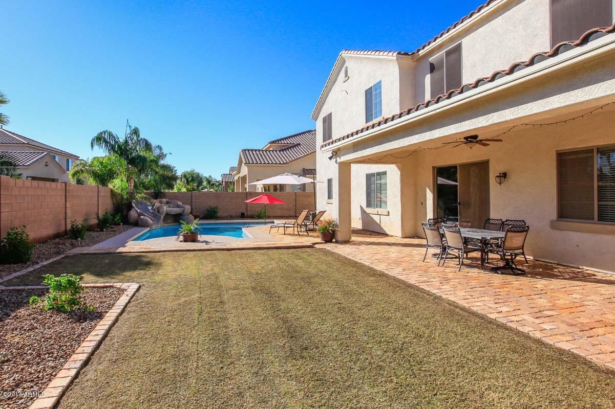 6253 South Rochester Drive Gilbert, AZ 85298 - Photo 15 of 54 Backyard