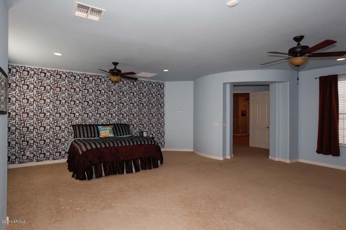 6253 South Rochester Drive Gilbert, AZ 85298 - Photo 39 of 54 Master Bedroom