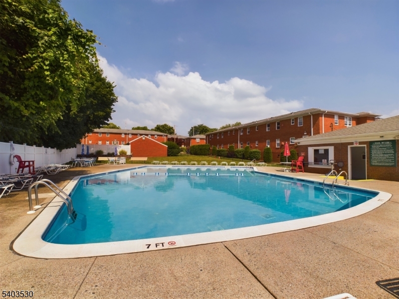 1130 Valley Road, Unit 2A Wayne, NJ 07470 - Photo 17 of 19