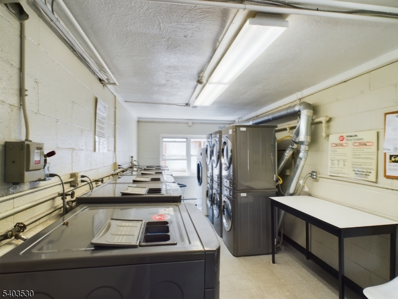 1130 Valley Road, Unit 2A Wayne, NJ 07470 - Photo 18 of 19