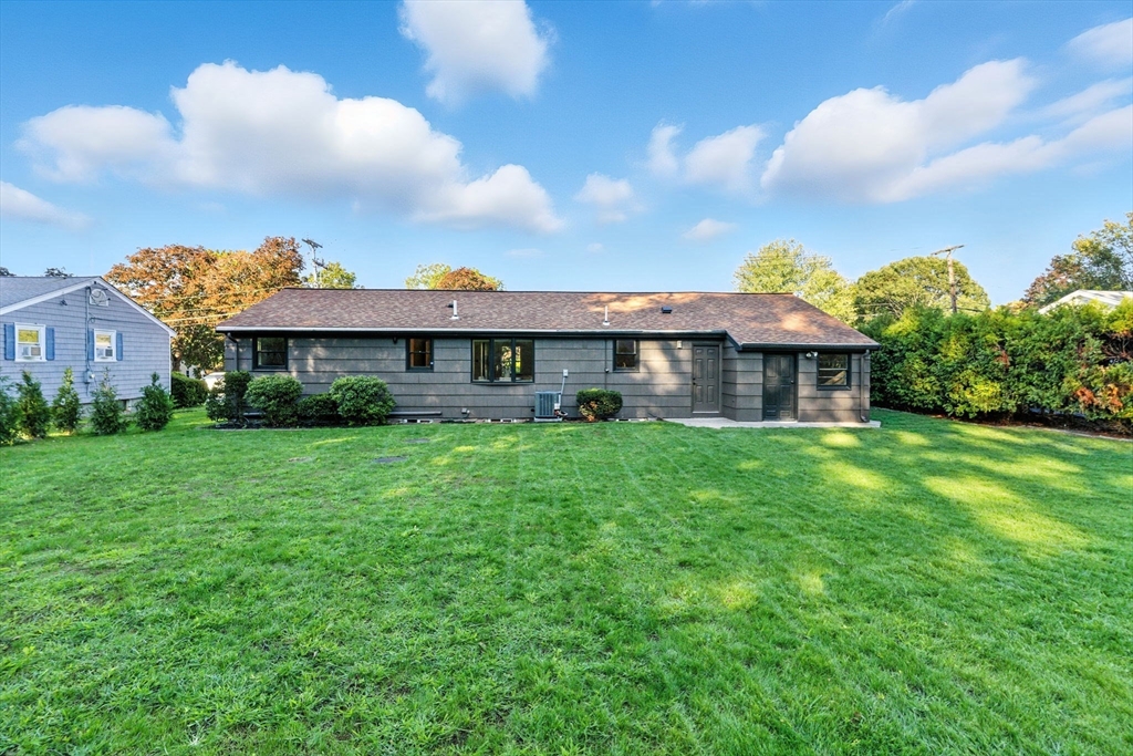 243 Hunting Road Needham, MA 02494 - Photo 34 of 38