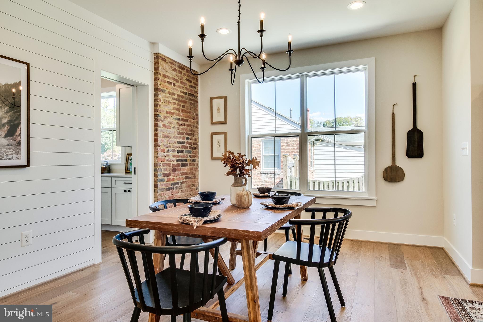 1609 Shenandoah Road Alexandria, VA 22308 - Photo 25 of 102 Kitchen/dining room