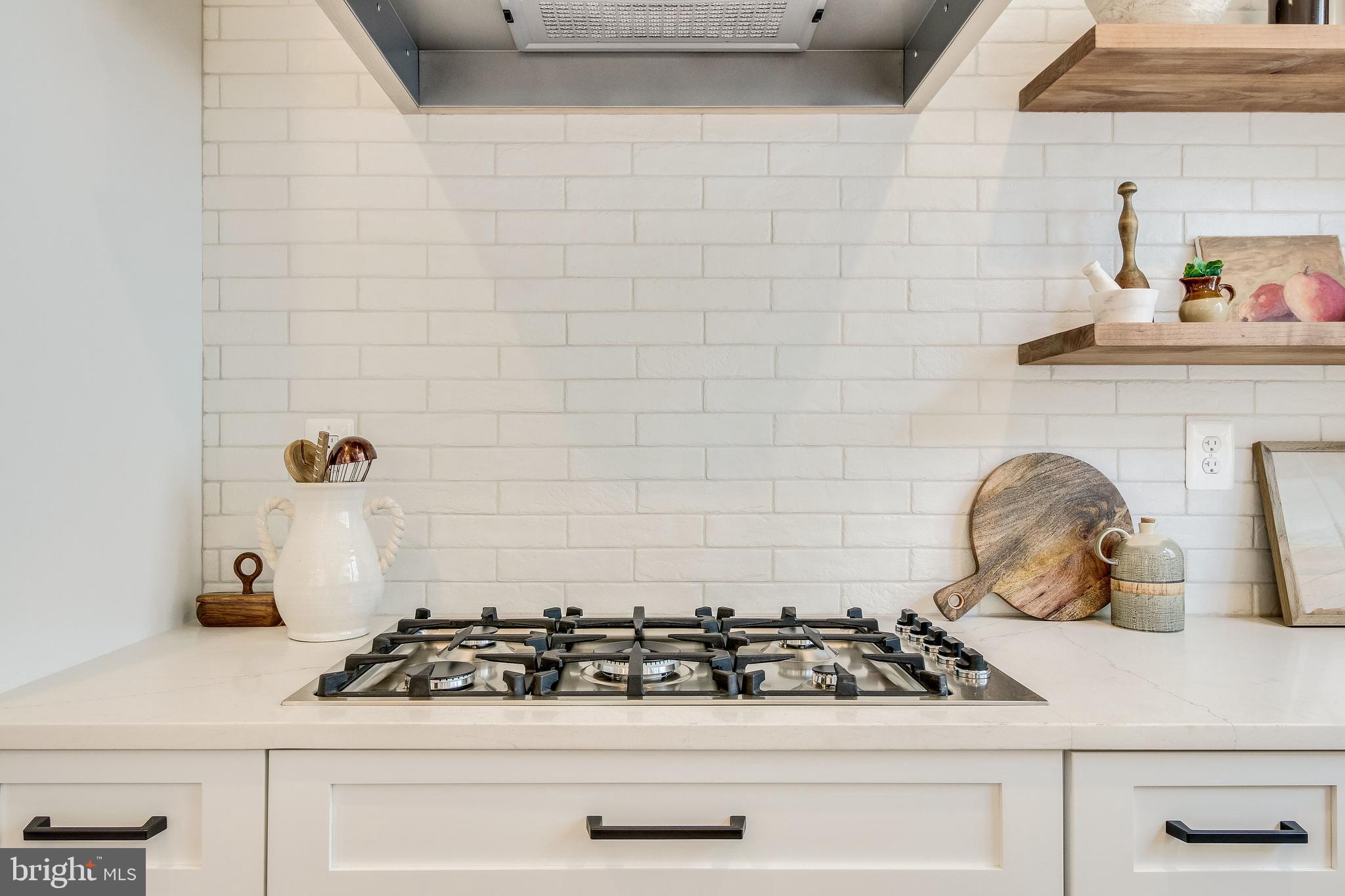 1609 Shenandoah Road Alexandria, VA 22308 - Photo 34 of 102 Bertazzoni 5 burner gas cooktop