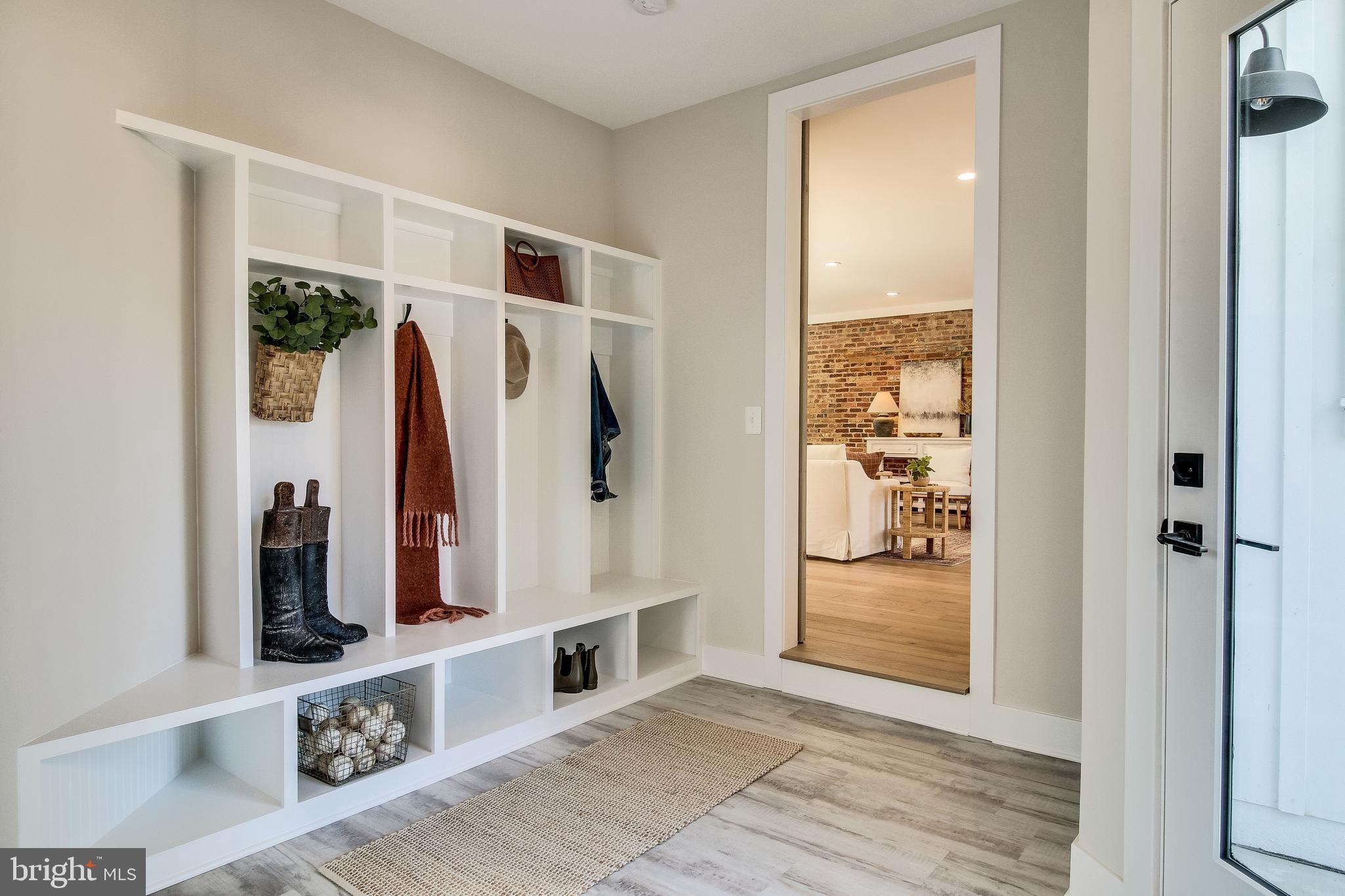 1609 Shenandoah Road Alexandria, VA 22308 - Photo 36 of 102 Mudroom w/ lockers & cubbies