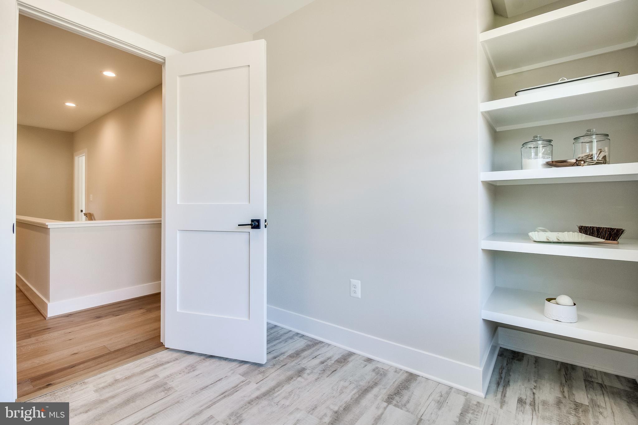 1609 Shenandoah Road Alexandria, VA 22308 - Photo 47 of 102 Upper level laundry room