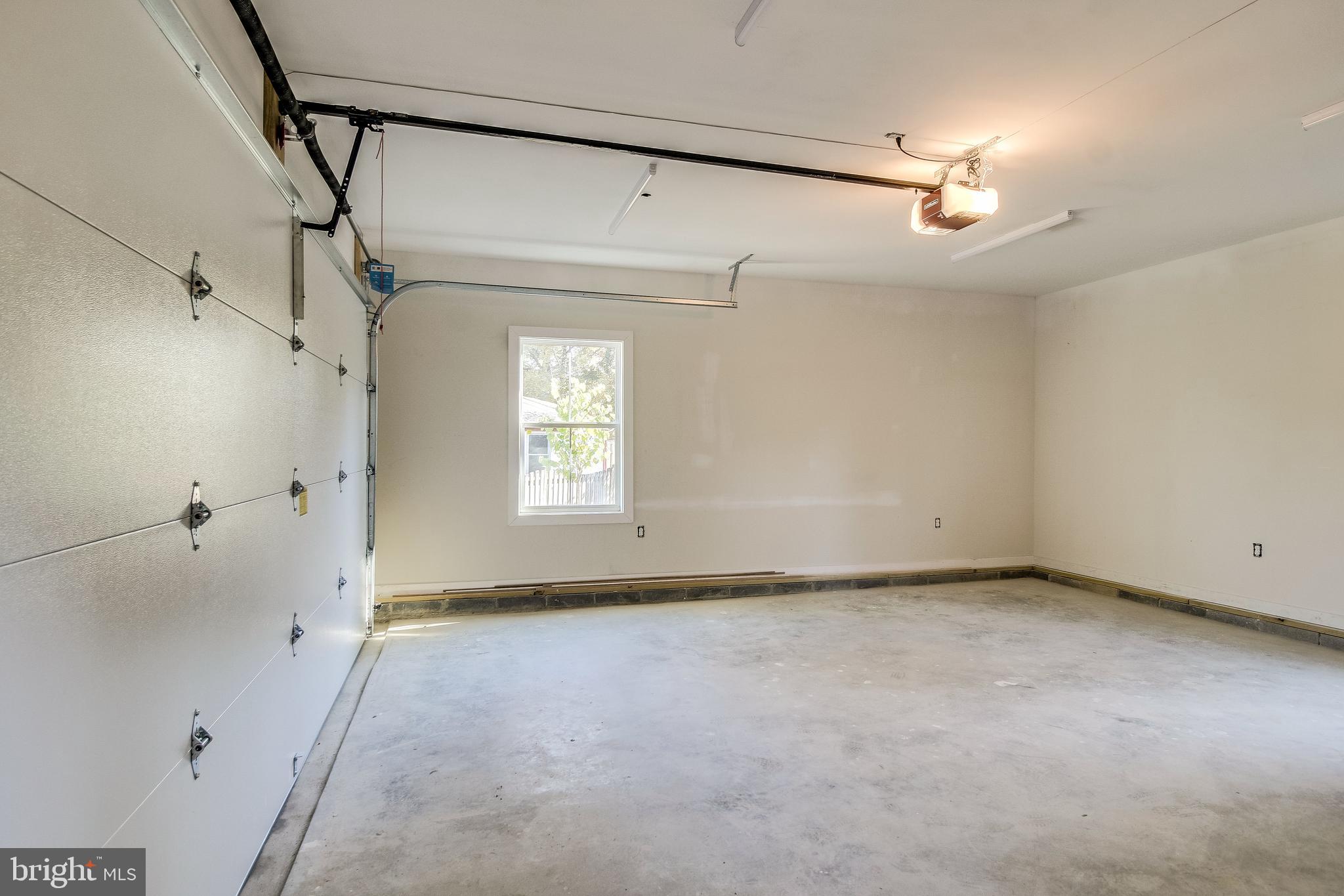 1609 Shenandoah Road Alexandria, VA 22308 - Photo 88 of 102 Garage