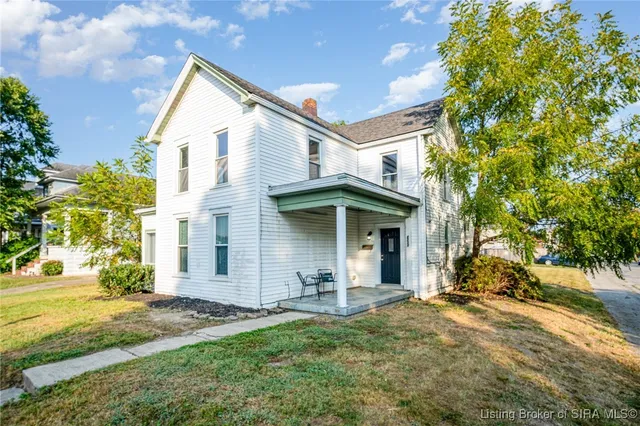 $269,900 | 2131 Culbertson Avenue, New Albany, IN 47150