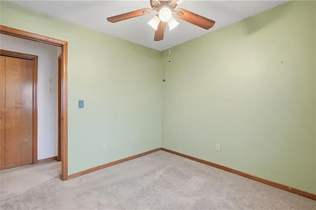 $289,900 | 100 Lakeland Drive, Smithville, MO 64089