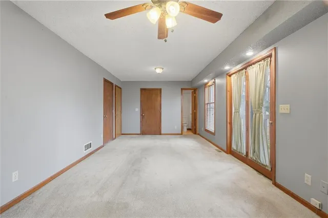 $289,900 | 100 Lakeland Drive, Smithville, MO 64089