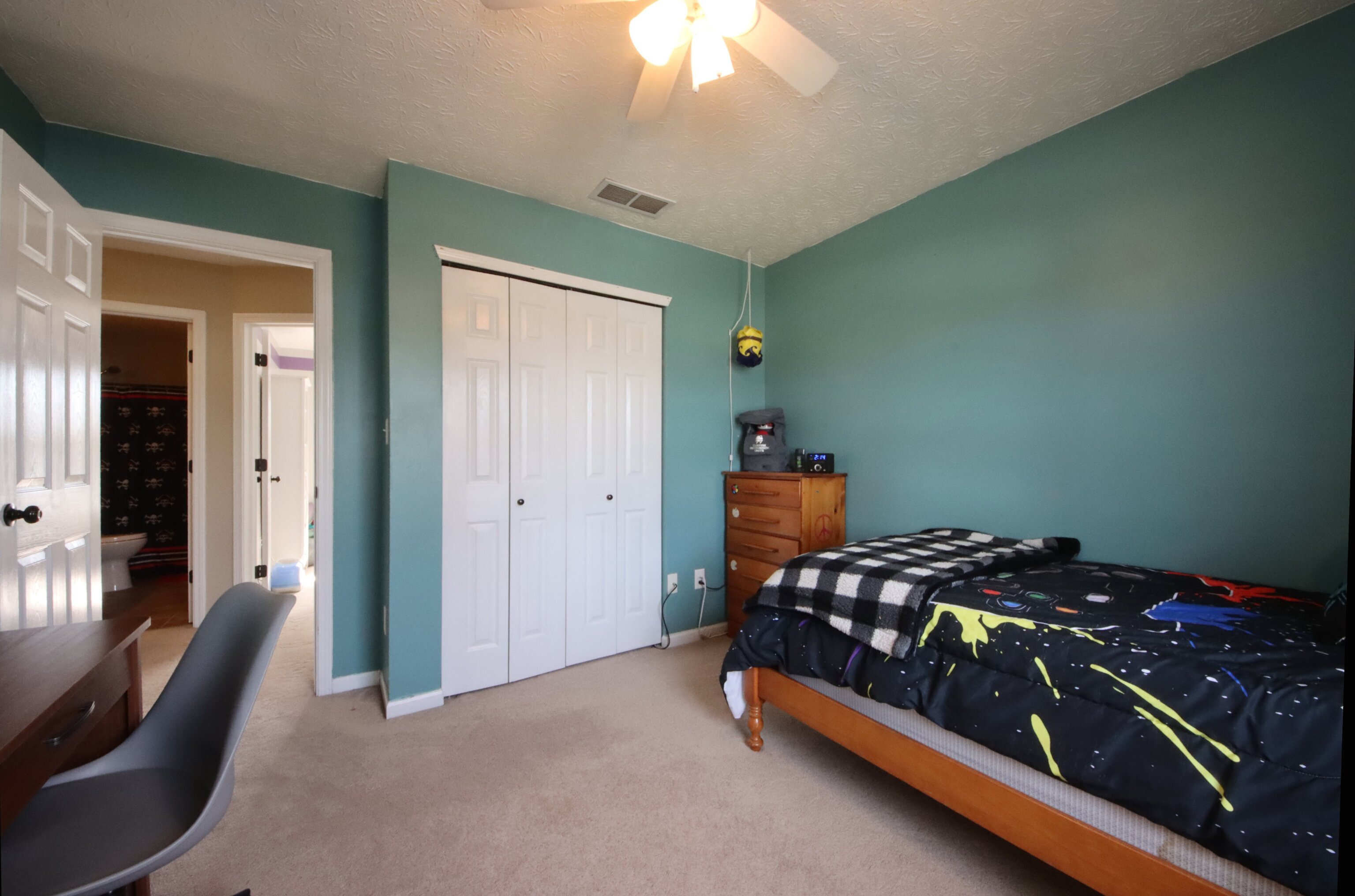 6401 Furnas Road Indianapolis, IN 46221 - Photo 11 of 17
