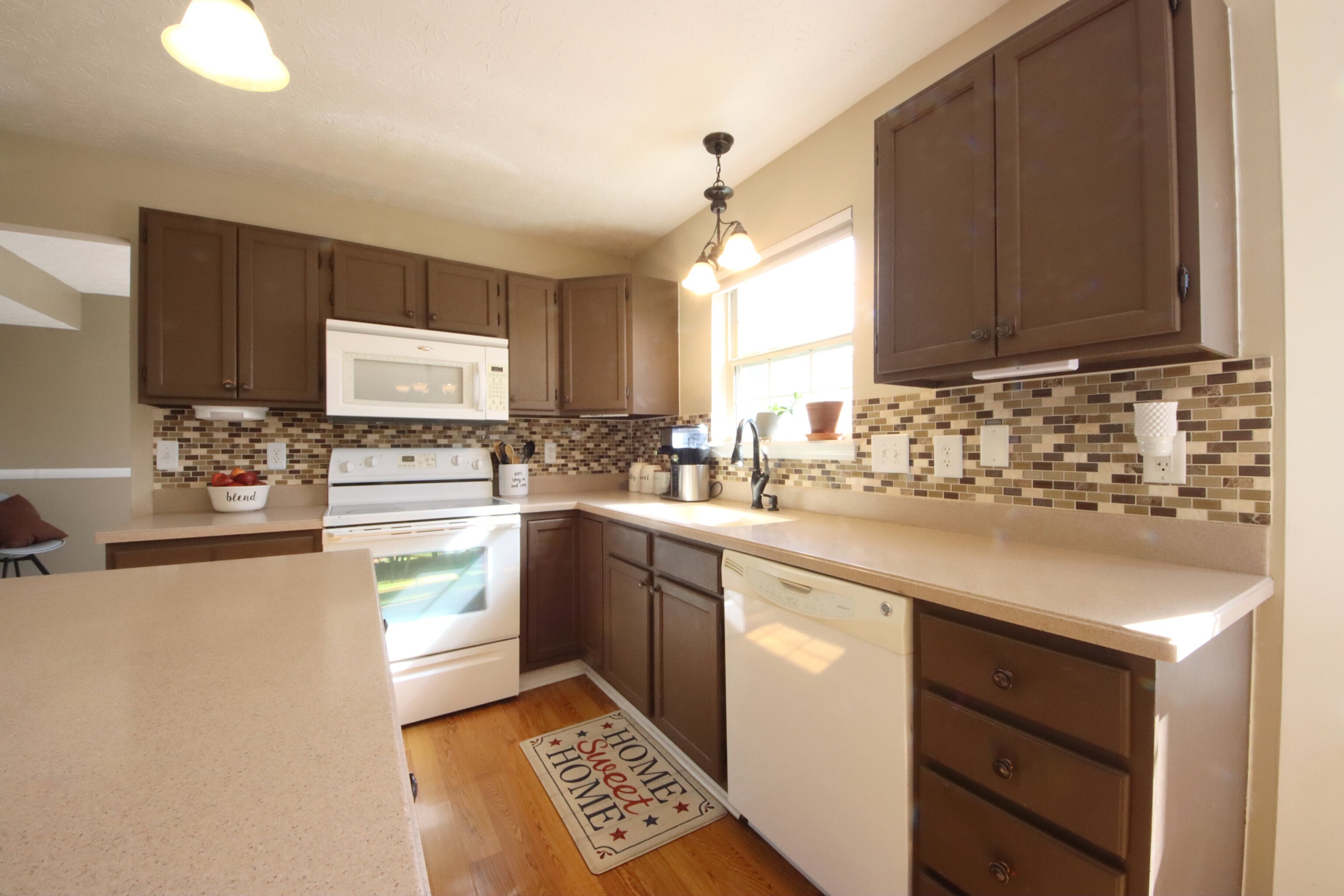 6401 Furnas Road Indianapolis, IN 46221 - Photo 3 of 17