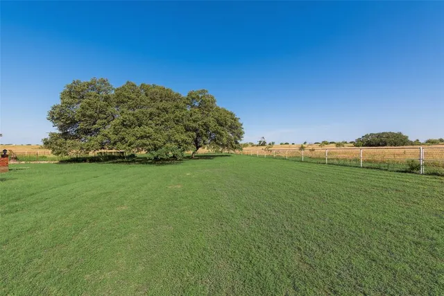 $1,150,000 | 2329 County Road 296, Dublin, TX 76446