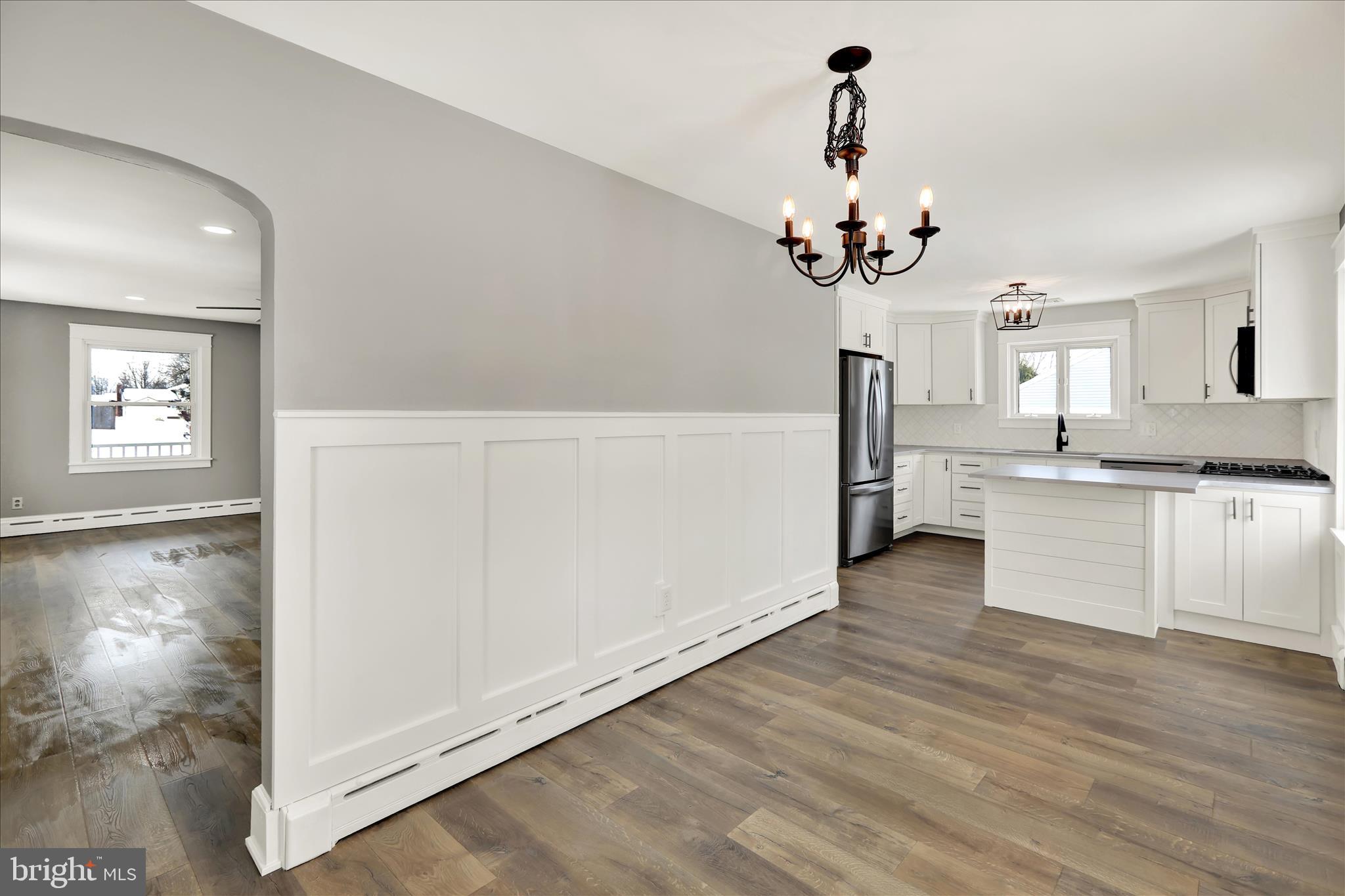 113 Merkel Road Gilbertsville, PA 19525 - Photo 11 of 34 Dining room