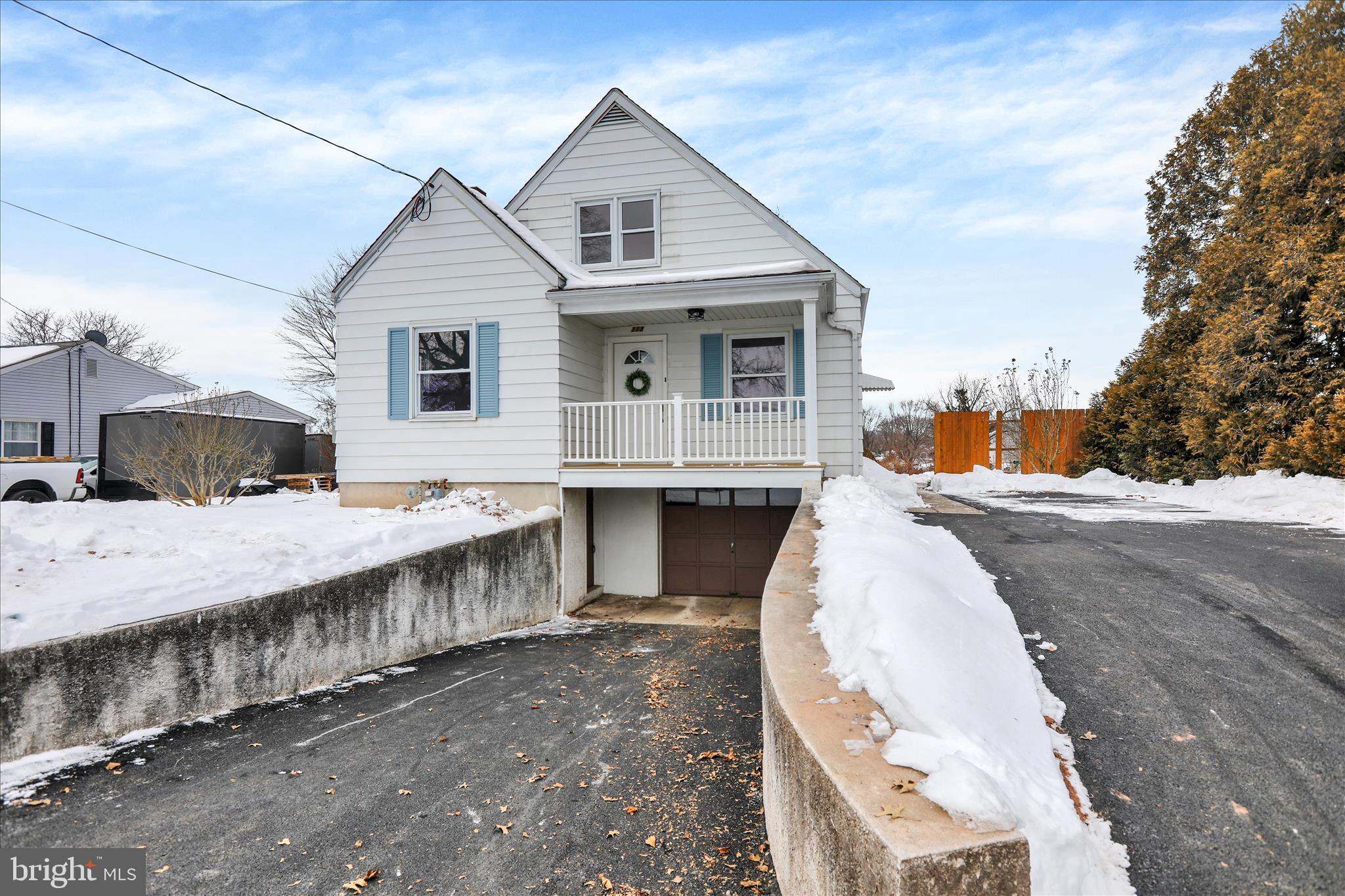 113 Merkel Road Gilbertsville, PA 19525 - Photo 2 of 34 Front of House
