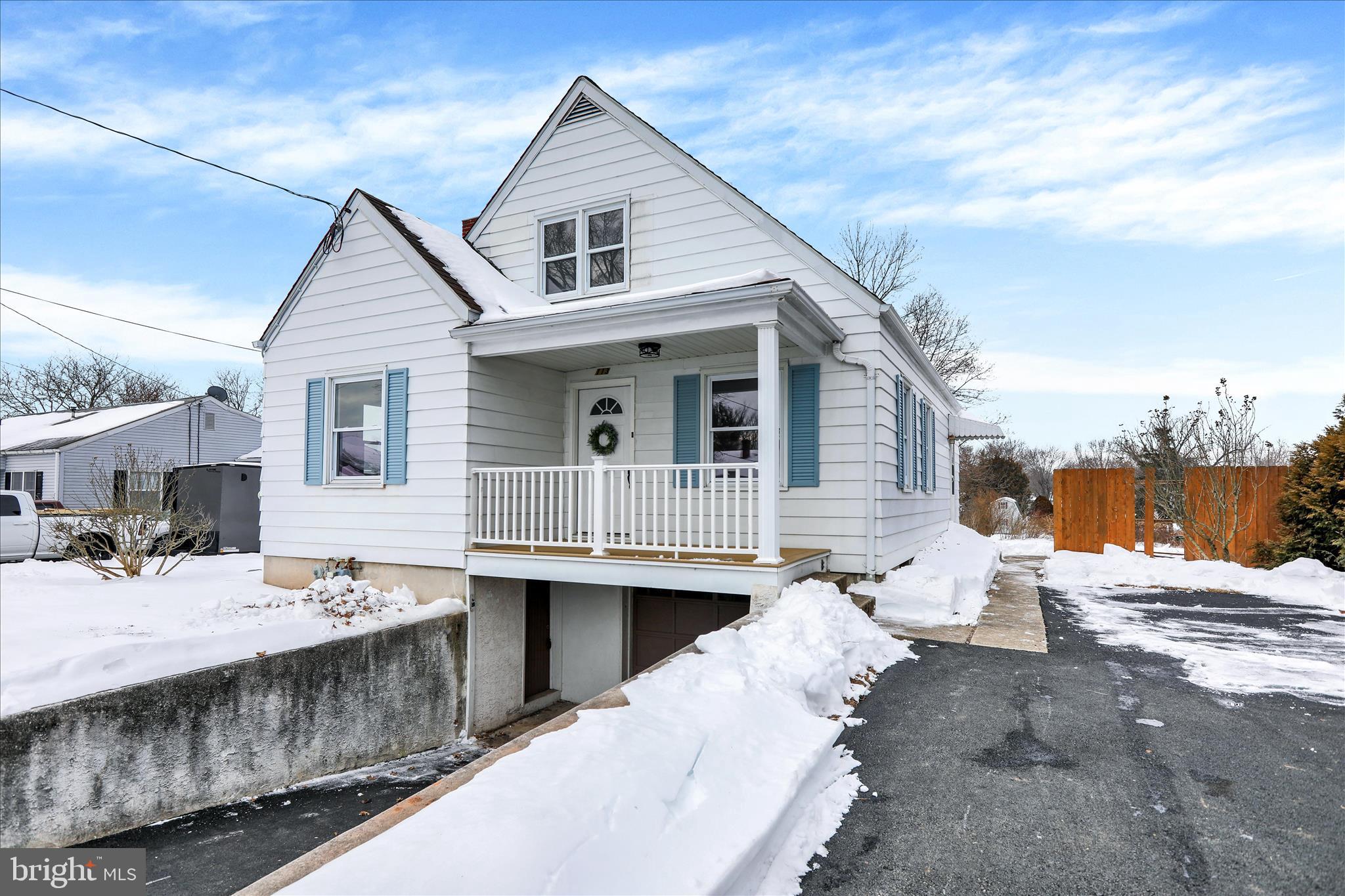 113 Merkel Road Gilbertsville, PA 19525 - Photo 3 of 34 Front of House