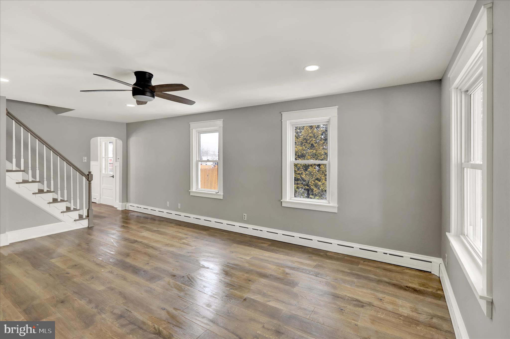 113 Merkel Road Gilbertsville, PA 19525 - Photo 6 of 34 Living room
