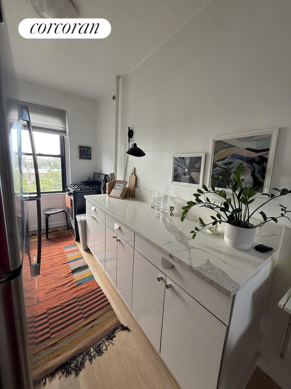 21-47 33rd Street, Unit 5E Queens, NY 11105 - Photo 4 of 7