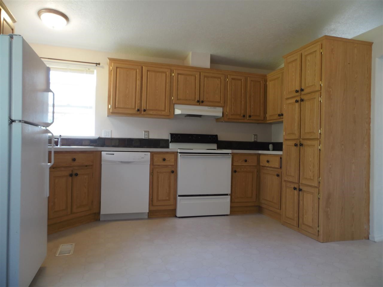 27818 West Tucker Prairie Road Edwall, WA 99008 - Photo 4 of 20