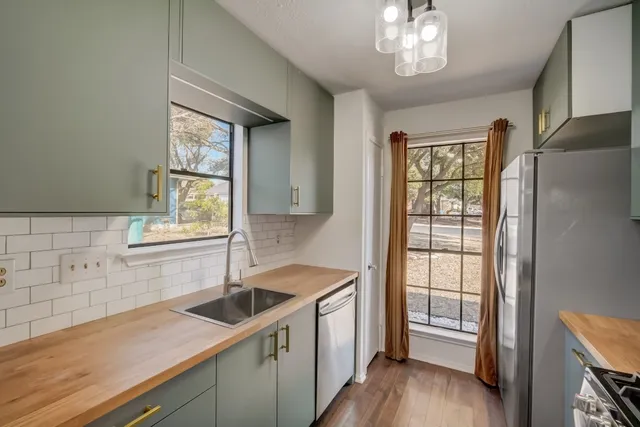 $300,000 | 12309 Little Emily Way, Austin, TX 78753