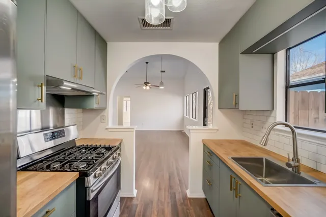 $300,000 | 12309 Little Emily Way, Austin, TX 78753