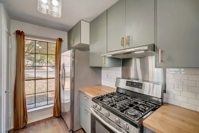 $300,000 | 12309 Little Emily Way, Austin, TX 78753