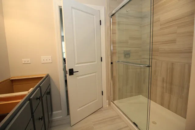 $4,800 | 10727 Clock Tower Drive, Countryside, IL 60525