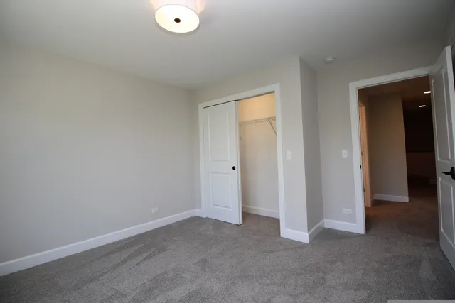 $4,800 | 10727 Clock Tower Drive, Countryside, IL 60525