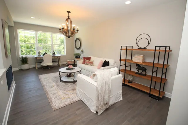 $4,800 | 10727 Clock Tower Drive, Countryside, IL 60525