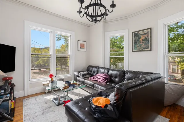 $1,089,000 | 14 Parade Street, Providence, RI 02909