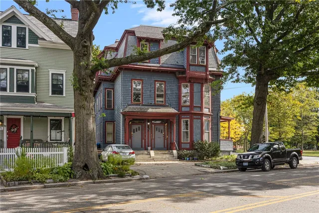$1,089,000 | 14 Parade Street, Providence, RI 02909