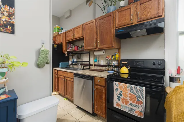 $1,089,000 | 14 Parade Street, Providence, RI 02909