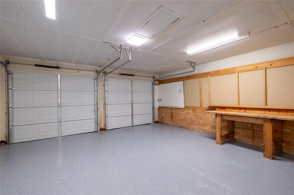 3126 Colgate Avenue Tyler, TX 75701 - Photo 29 of 33 a view of an empty room with a window