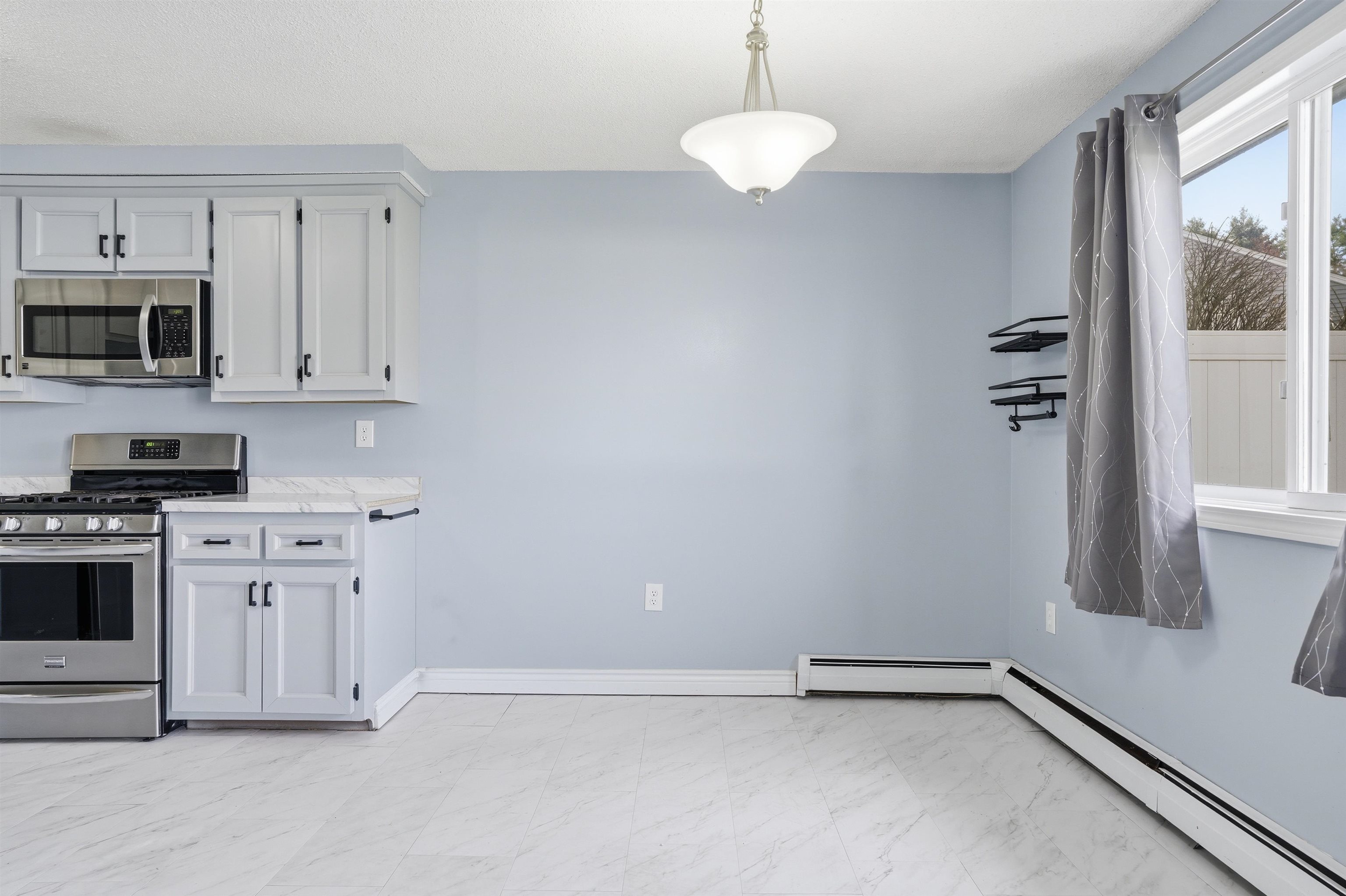344 Elm Street, Unit 28 Milford, NH 03055 - Photo 5 of 32