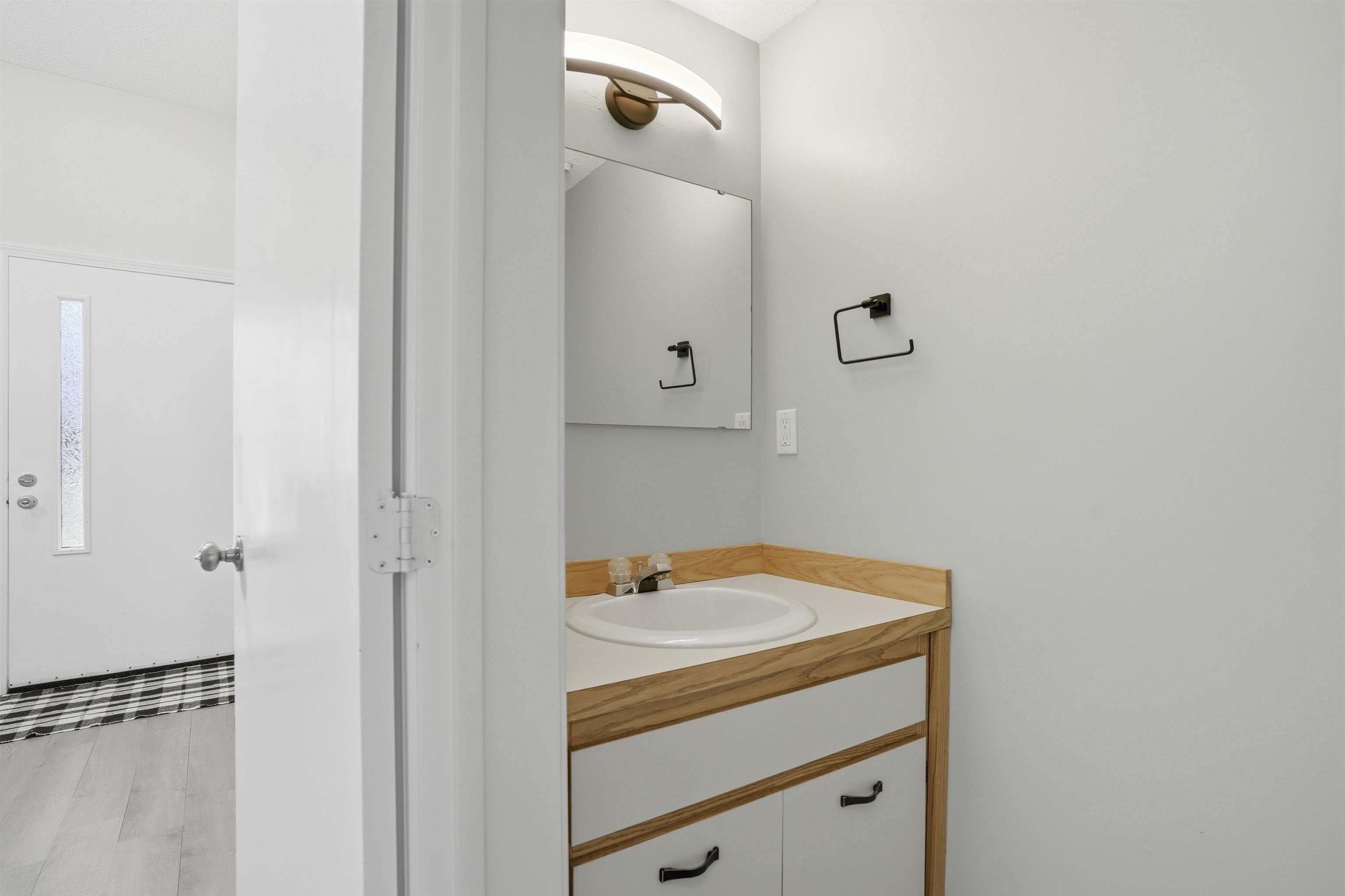 344 Elm Street, Unit 28 Milford, NH 03055 - Photo 10 of 32