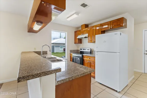 $399,000 | 754 Sherman Avenue, Unit A & B, Panama City, FL 32401