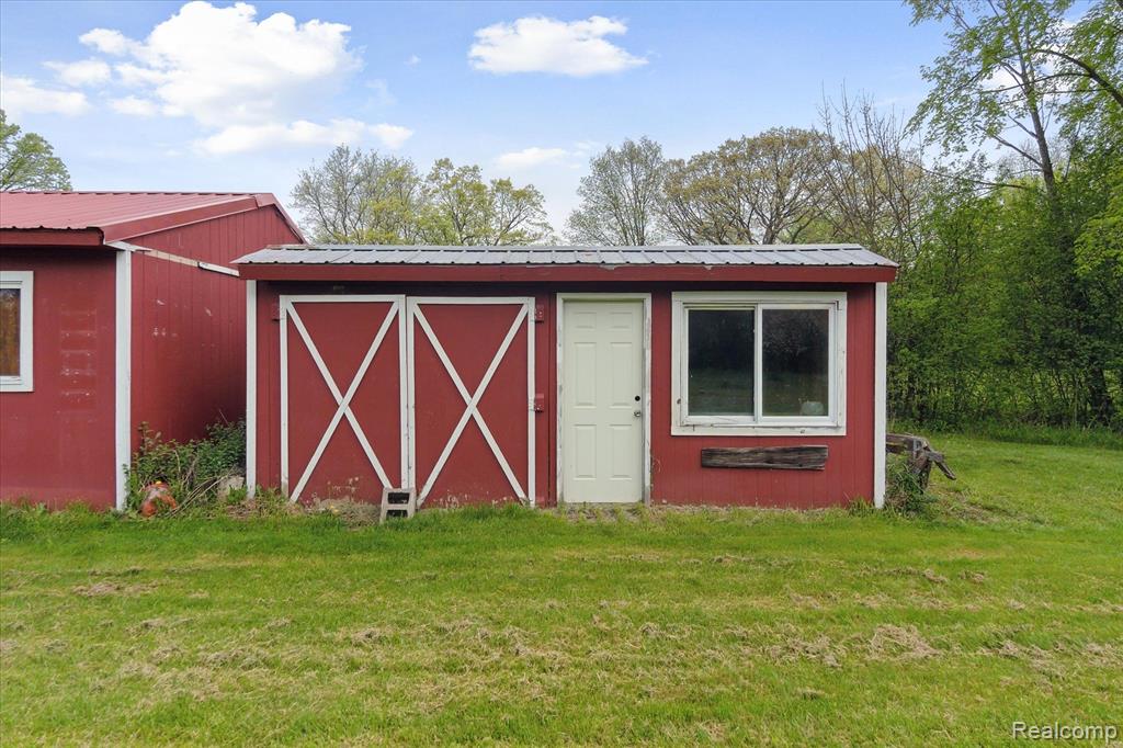 7244 Neff Road Mount Morris, MI 48458 - Photo 28 of 35