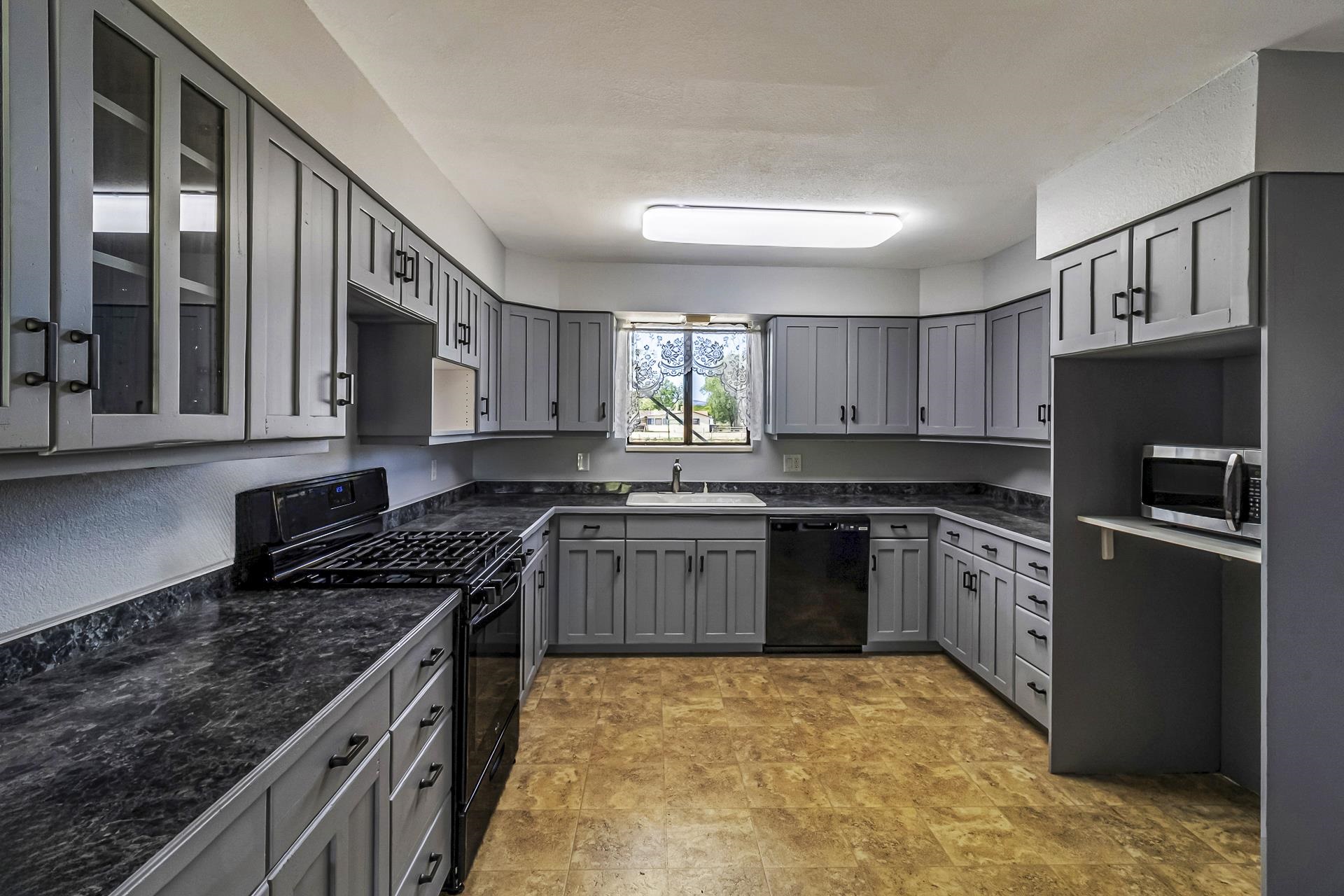 2979 D D 1/2 Road Grand Junction, CO 81504 - Photo 9 of 42 Gallery Image 9
