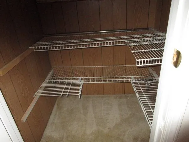 $306,000 | 37 Oak Grove Lane, Nellysford, VA 22958