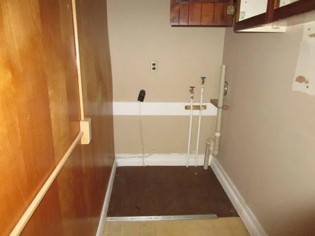 $306,000 | 37 Oak Grove Lane, Nellysford, VA 22958